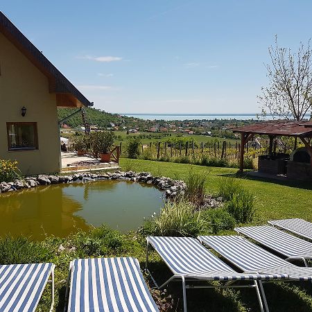 Kincses Vendeghaz 호텔 Balatongyörök 외부 사진